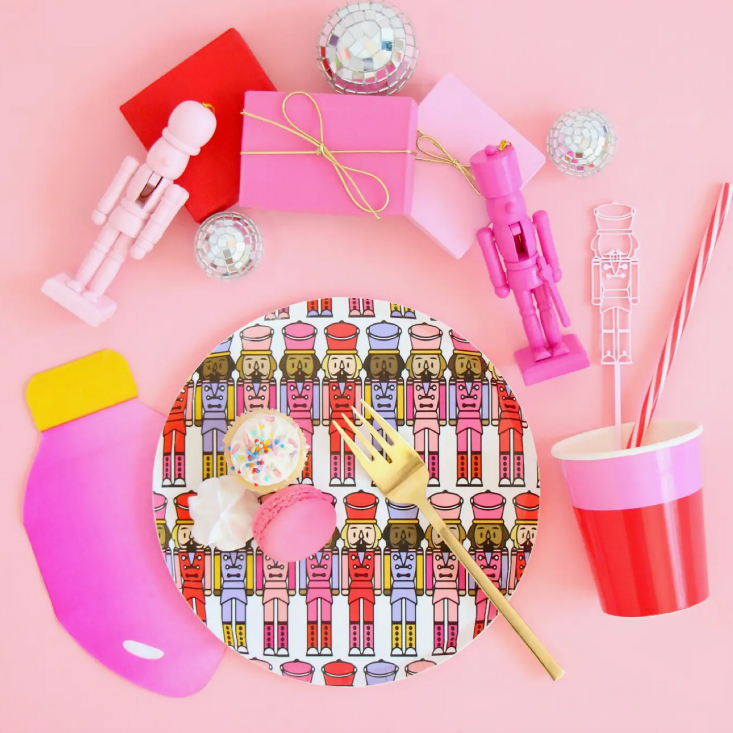 Nutcracker 8" Paper Plate Pack