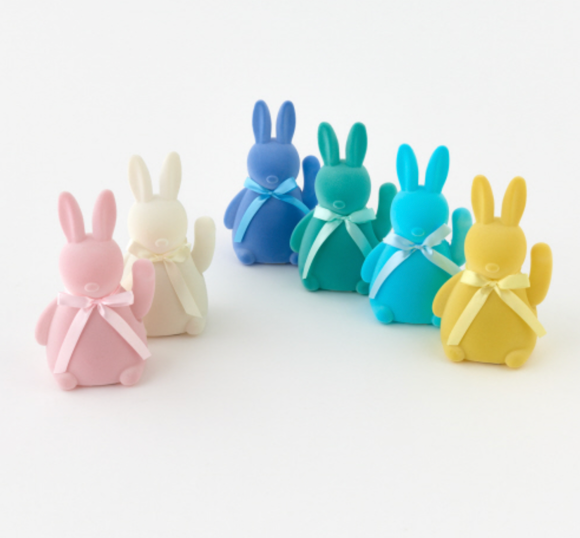 Howdy Hop Hop Waving Bunny