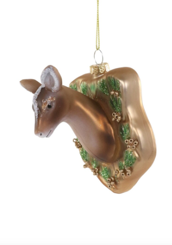 WOODLAND DEER MOUNT