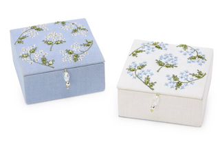 Hydrangea Embroidered Linen Jewelry Box